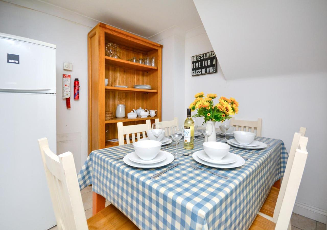 Hideaway Cottage Padstow Bagian luar foto